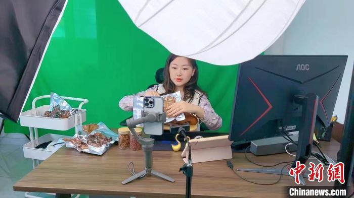 內(nèi)蒙古數(shù)字鄉(xiāng)村試點(diǎn)地區(qū)阿榮旗電商助農(nóng)從“個富”到“共富”