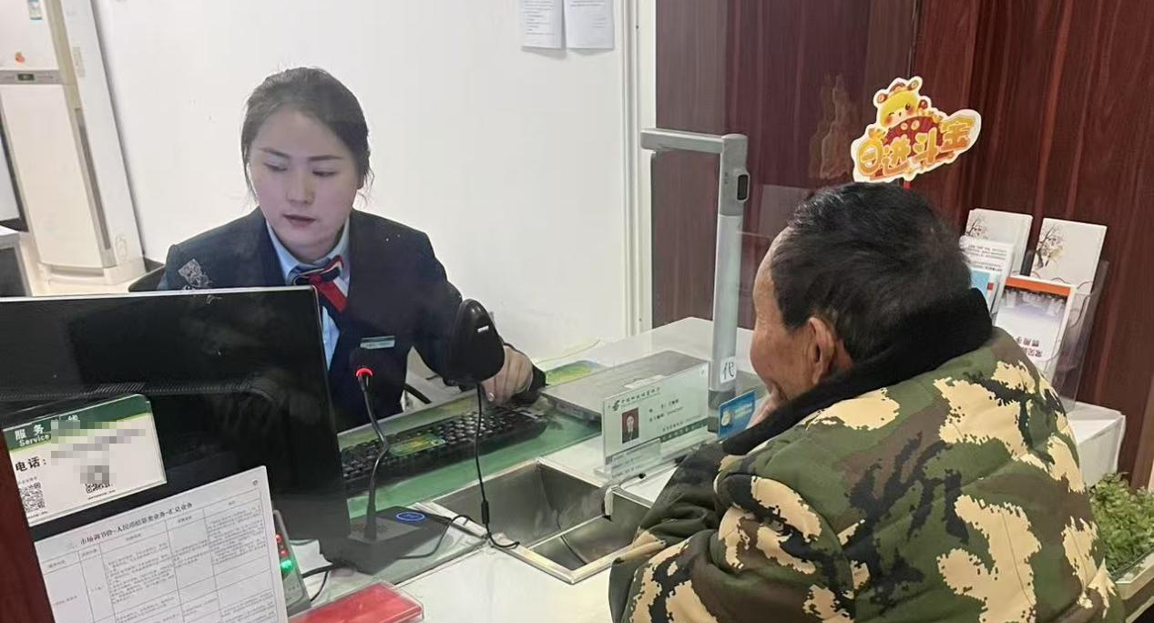 【新春走基層】春節(jié)服務(wù)“不打烊” 平安守護(hù)“不停歇”