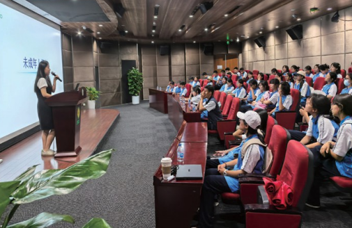 西藏自治區(qū)黨委網(wǎng)信辦：“e法同行守護(hù)未來(lái)”體驗(yàn)式普法 筑牢未成年人網(wǎng)絡(luò)安全防線